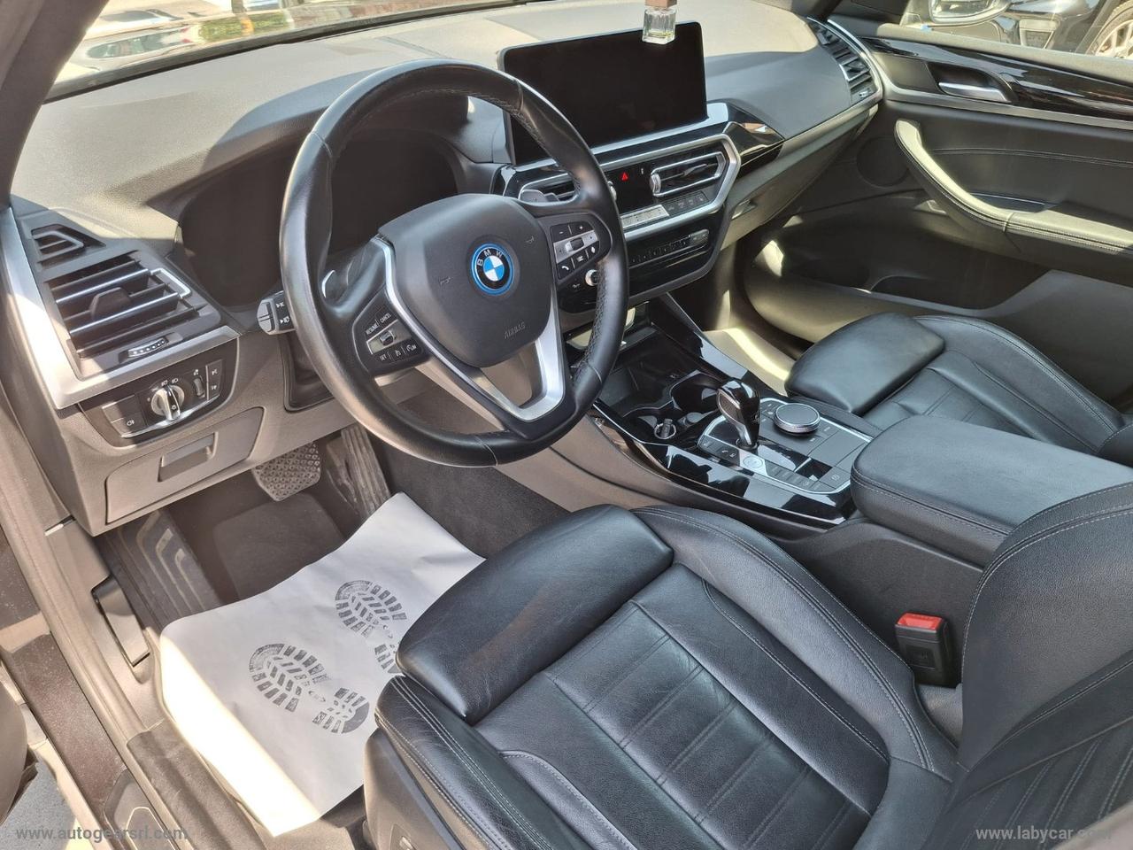 BMW X3 xDrive30e