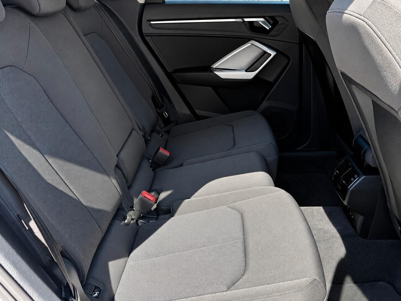 Audi Q3 35 TDI S tronic Business Advanced