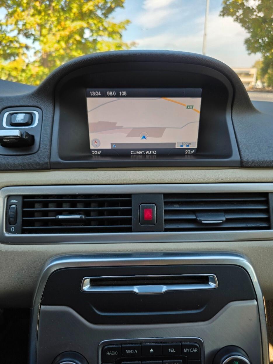Volvo XC 70 XC70 D3 Geartronic Summum