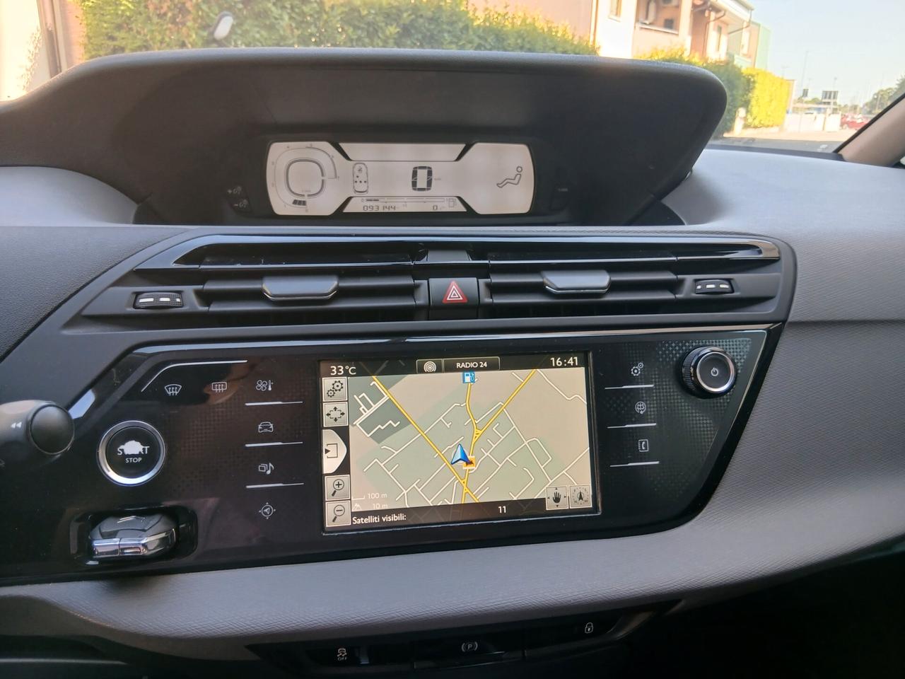 Citroen C4 Picasso 1.6 e-HDi 115 Exclusive TUA a € 199 mese