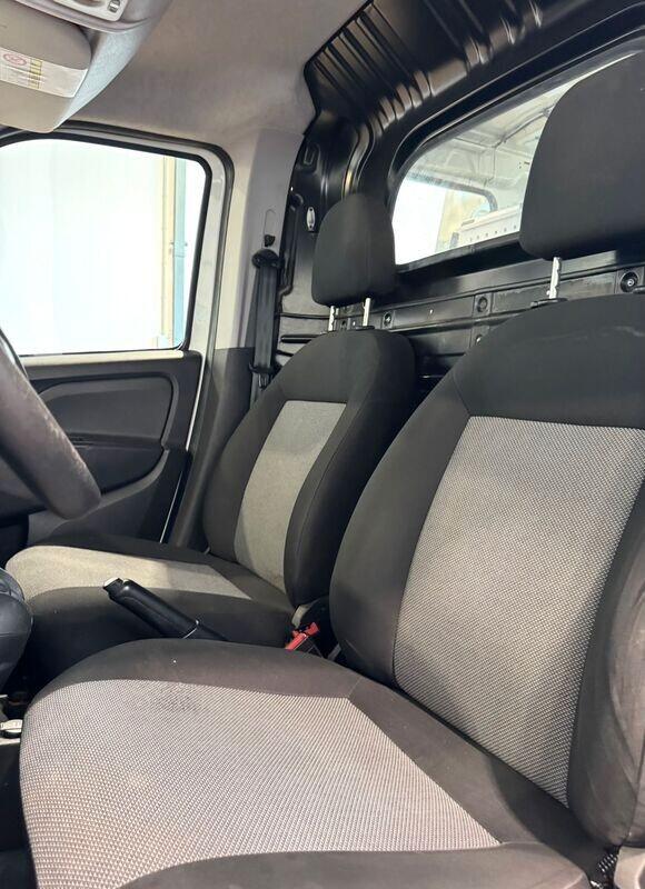 FIAT DOBLO' 1.6mjt 105cv ATTREZZATO