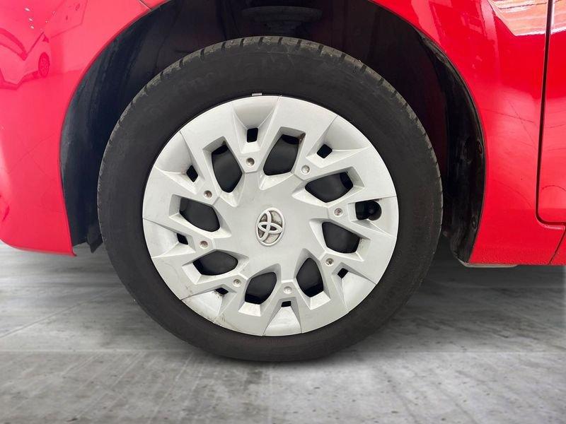 Toyota Aygo Aygo 5p 1.0 x-play 72cv