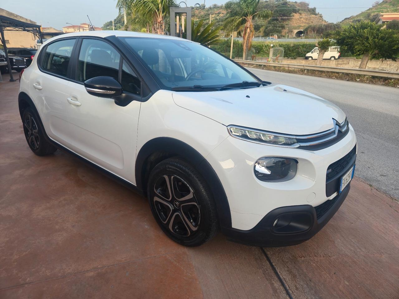Citroen C3 PureTech 82 GPL Feel