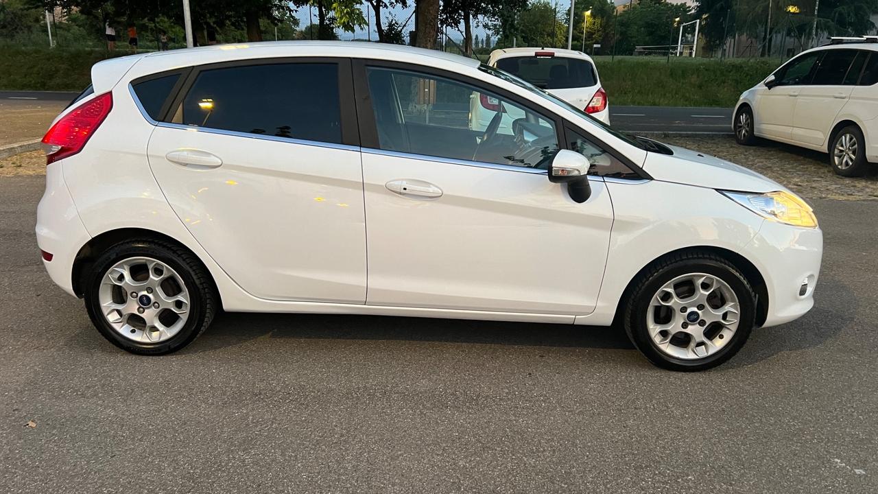 Ford Fiesta 1.4 Benzina/GPL TITANIUM X neopatentati