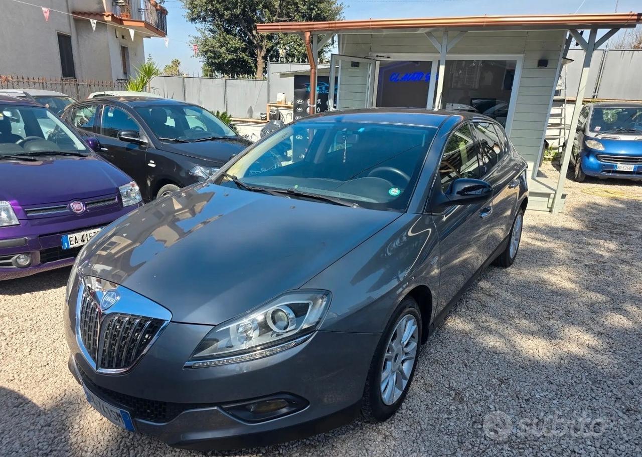 Lancia Delta 1.6 MJT DPF Selectronic Oro