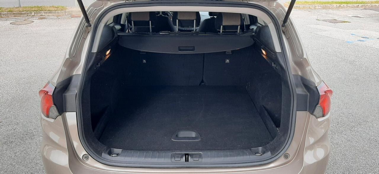 Fiat Tipo 1.6 Mjt S&S SW Lounge