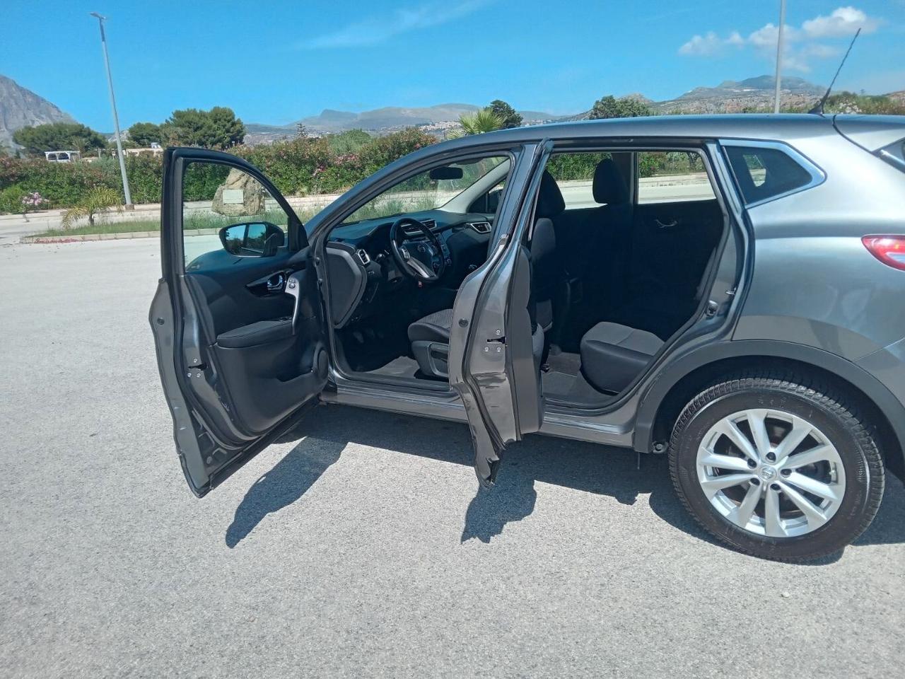 Nissan Qashqai 1.5 dCi Acenta