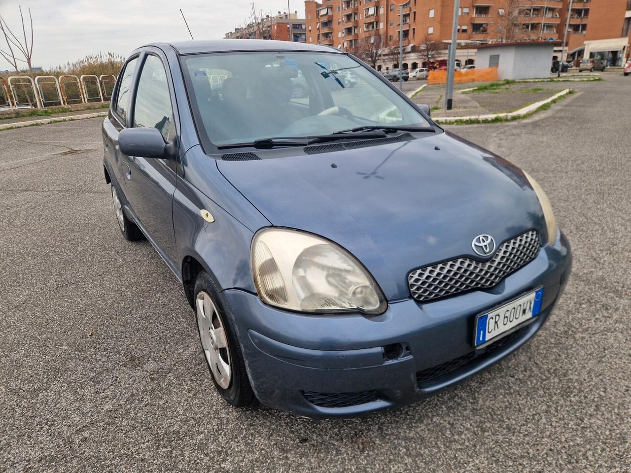 Toyota Yaris 1.0i 5 porte *Intramontabile*