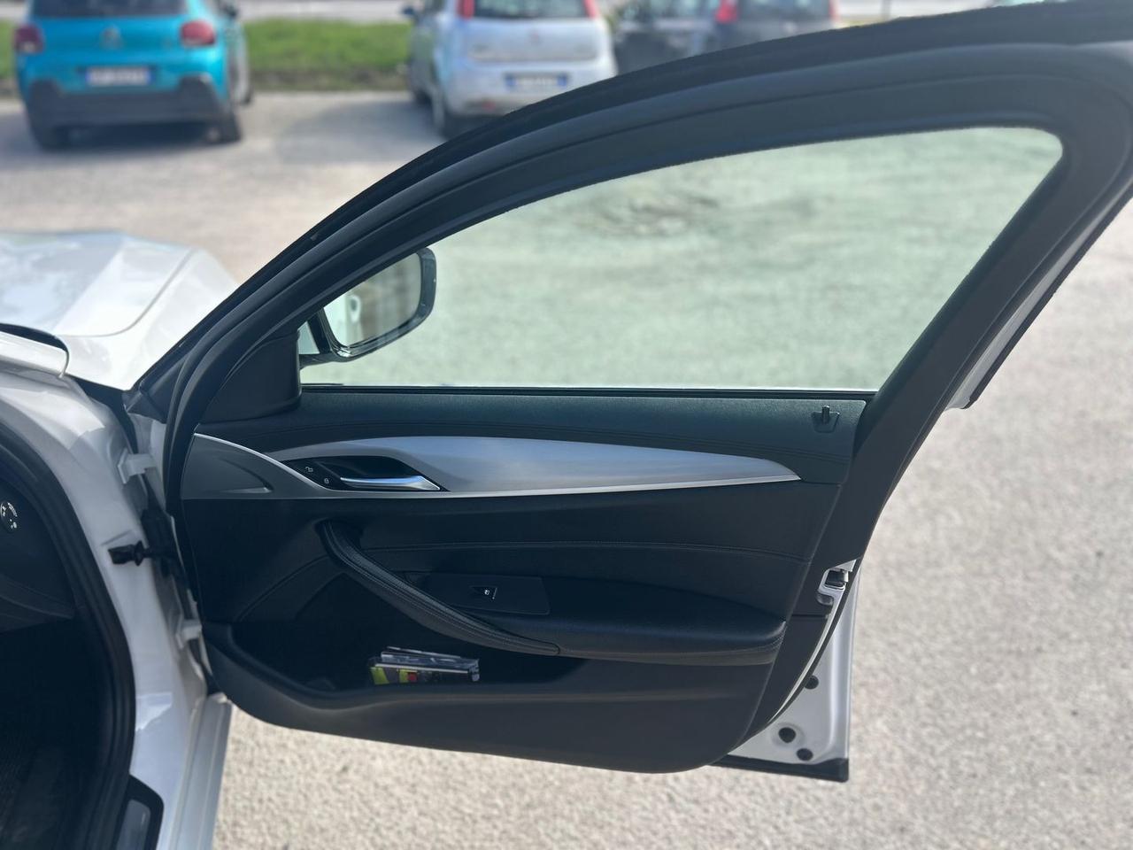 Bmw 520 Luxury Line 520 d #9519