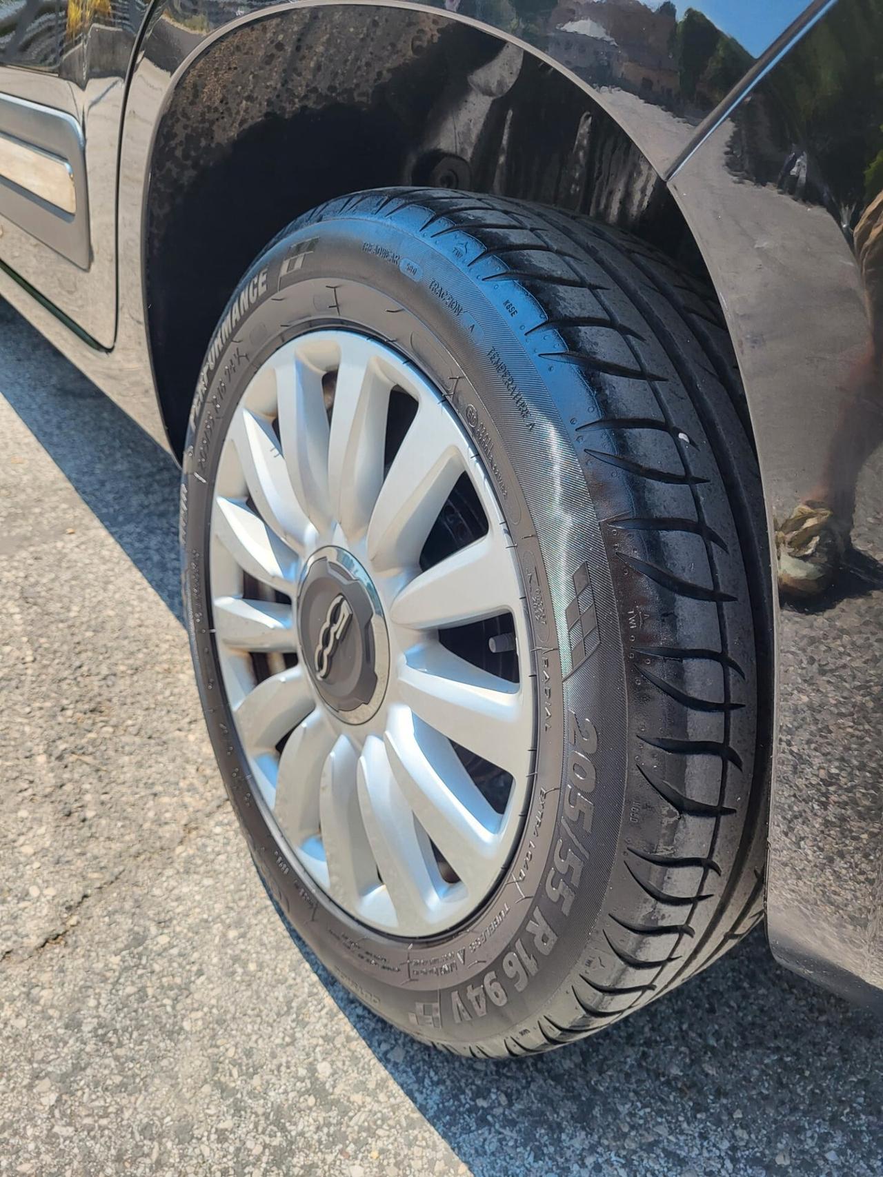 FIAT 500L 1,3 M.JET-UNICO PROPR-FOTO 4 REVISIONI