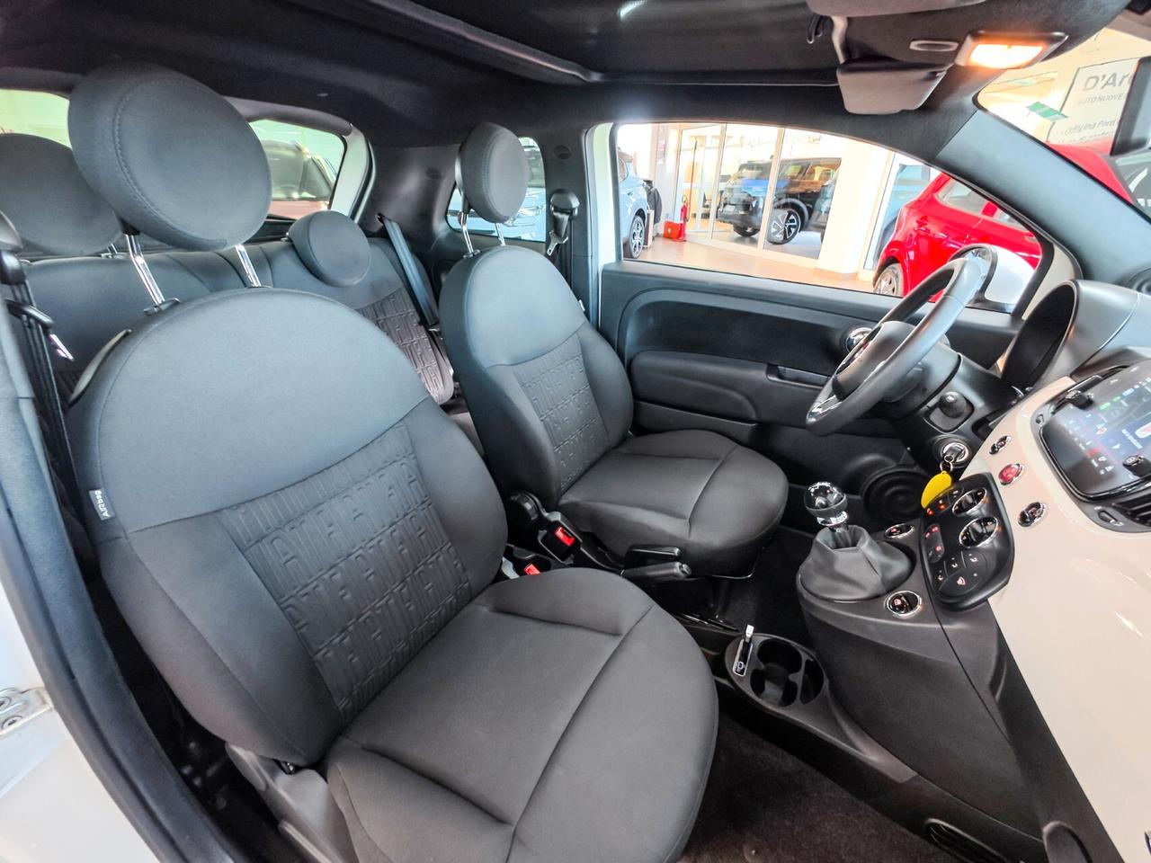 Fiat 500 1.0 Hybrid Dolcevita
