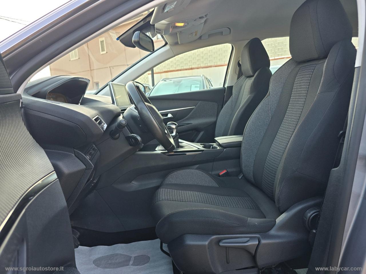 PEUGEOT 3008 BlueHDi 130 S&S Business