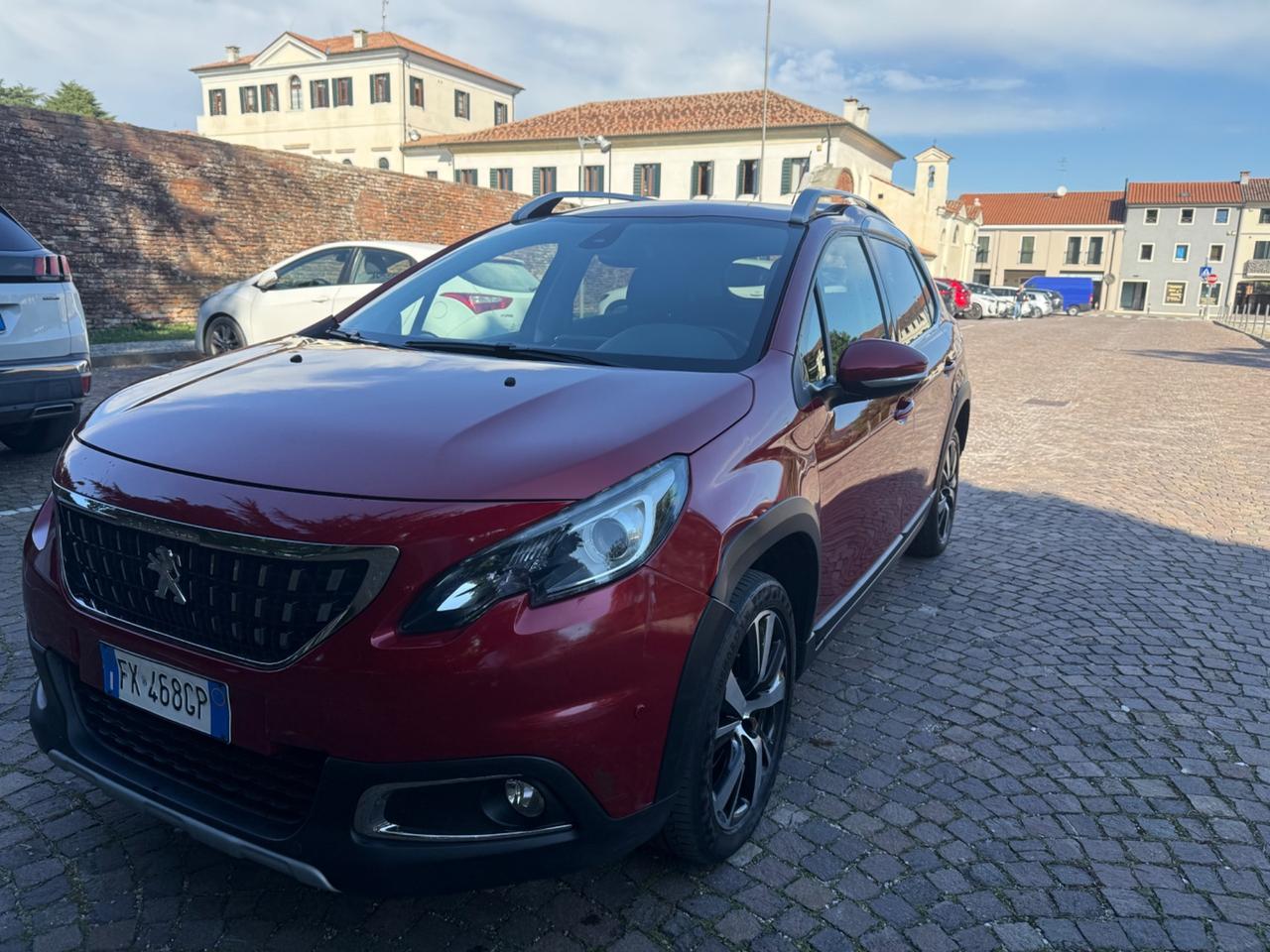 Peugeot 2008 BlueHDi 120 S&S Black Matt