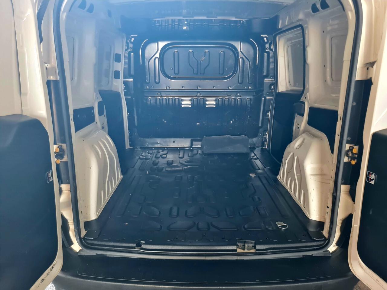 Fiat Doblo Cargo 1.6 MJT 105CV*UNIPRO*UNIPRO