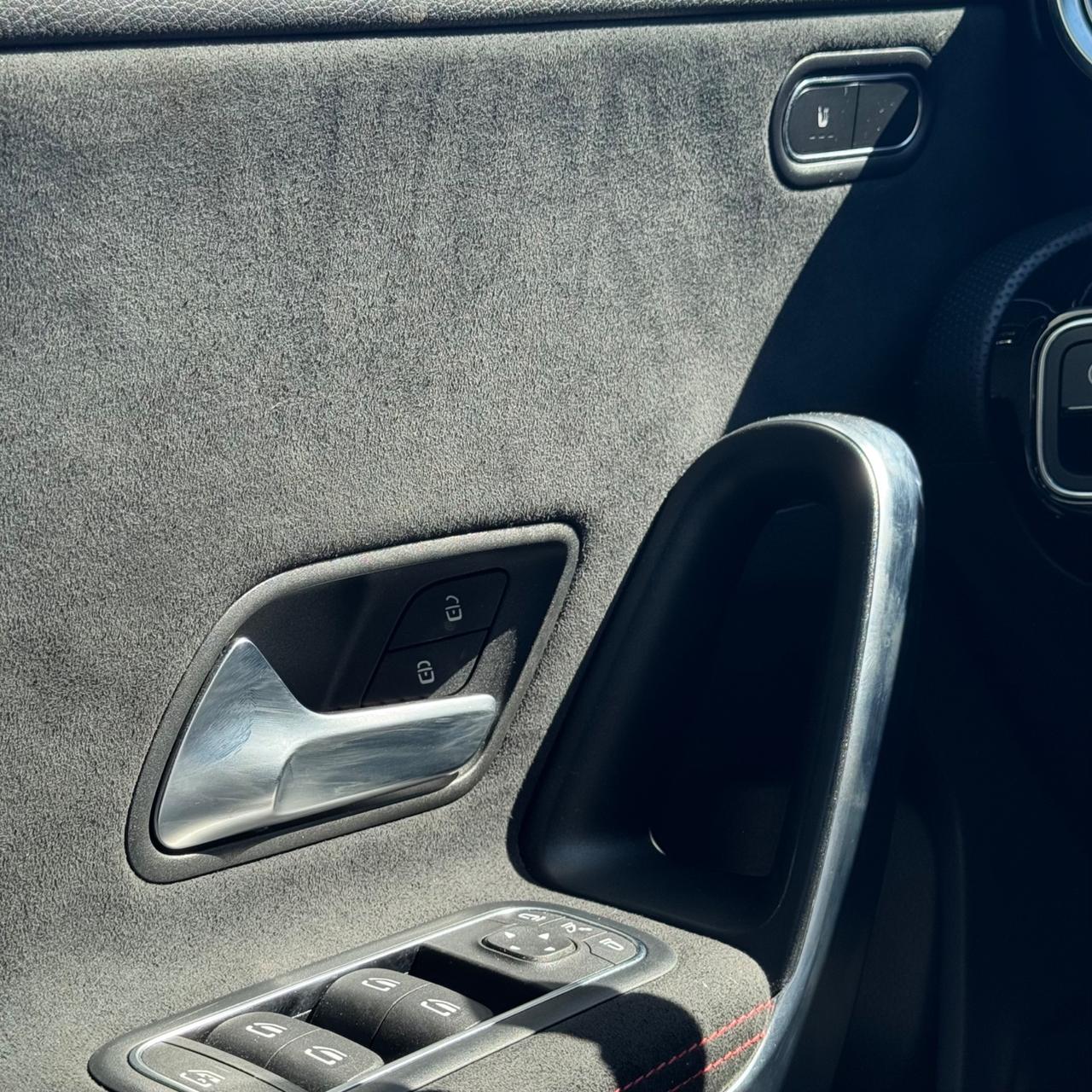 Mercedes-benz A 200 Premium Night edition auto