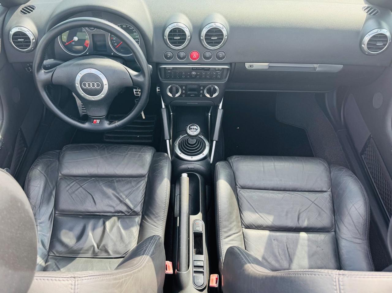 Audi TT Roadster 1.8 T 20V 179 CV cat-spider