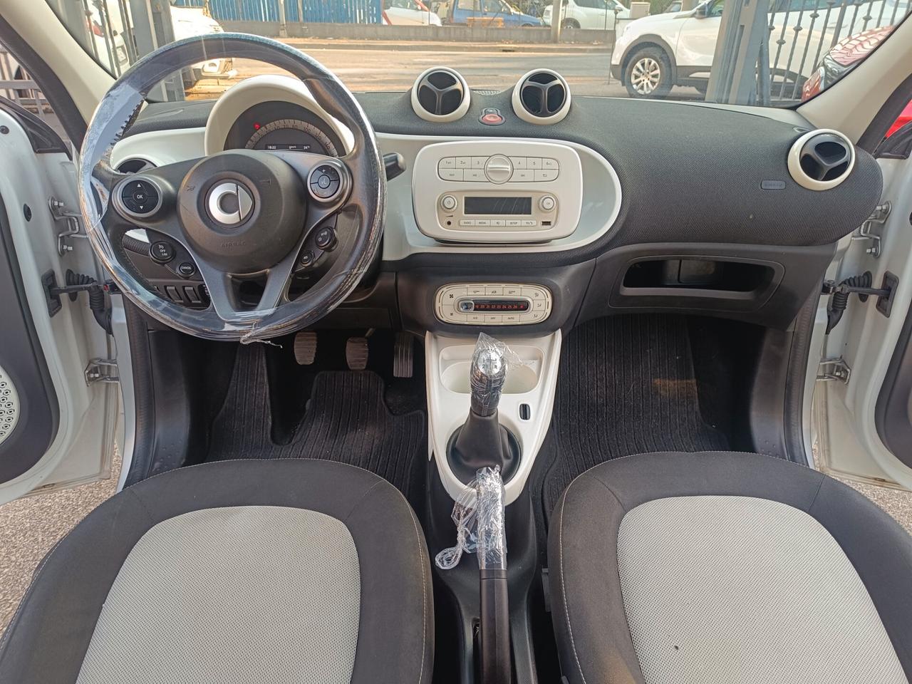 Smart ForFour 70 1.0 Youngster