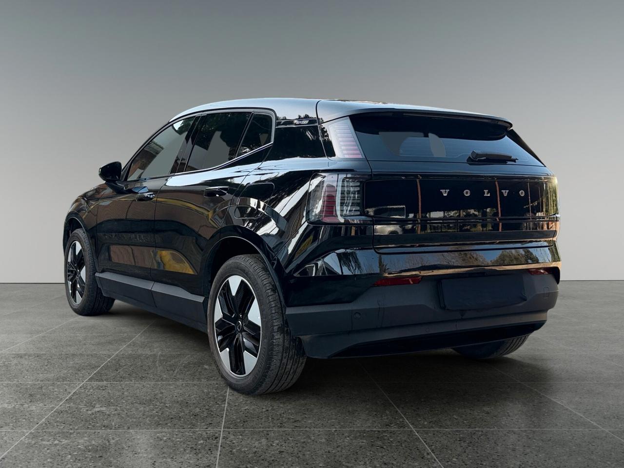 Volvo EX30 Single Motor Extended Range RWD *GARANZIA 08/2028*