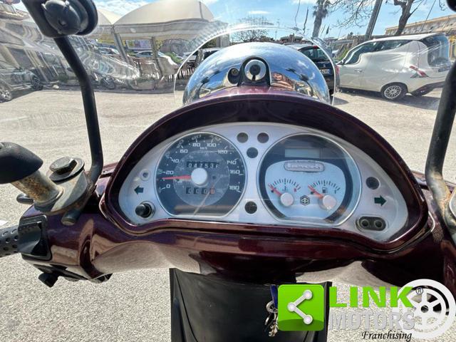 PIAGGIO Beverly 500 .
