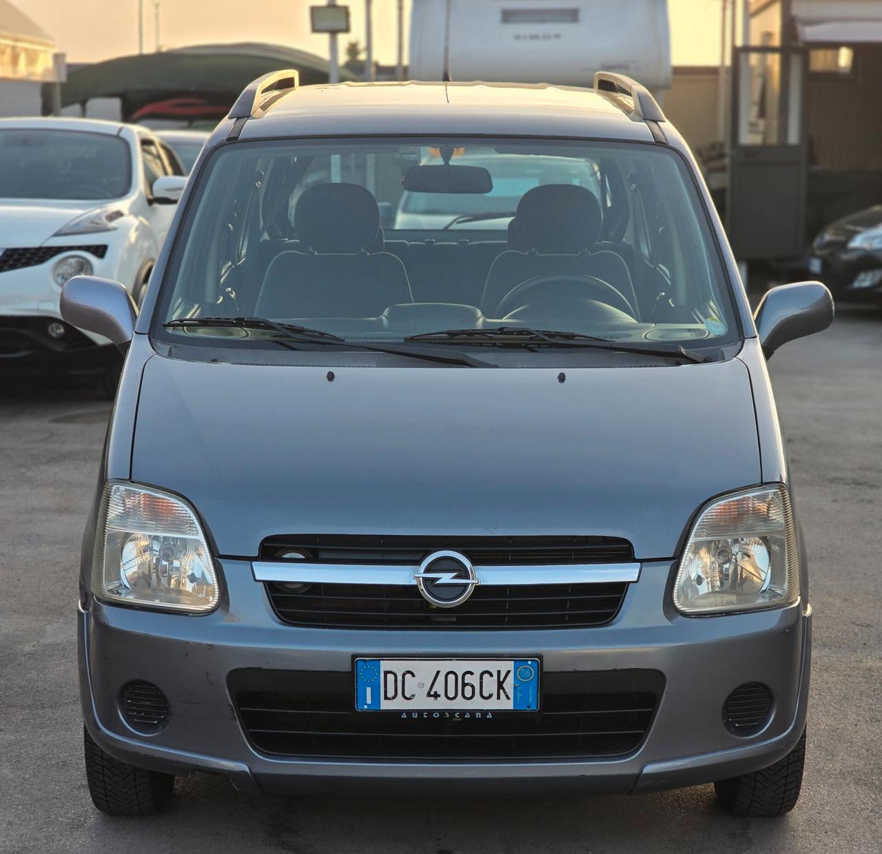 Opel Agila 1.2 16V Enjoy