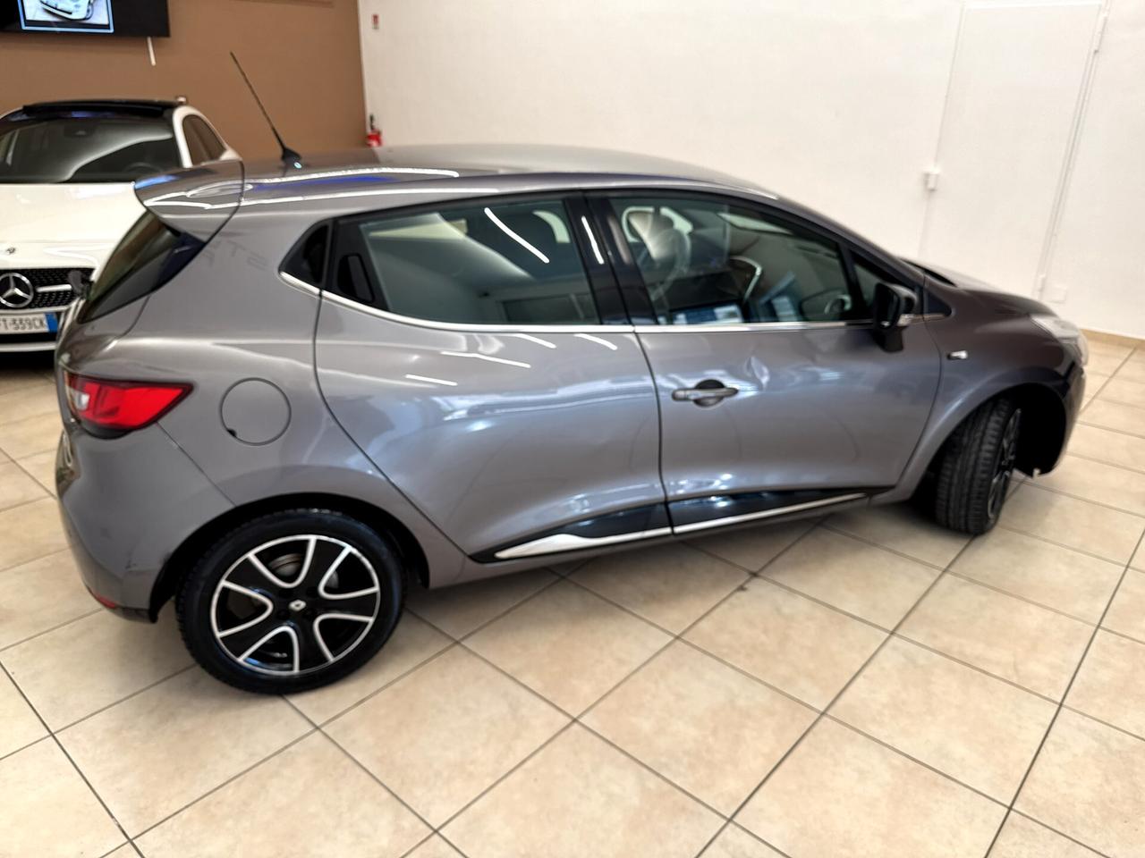Renault Clio dCi 8V 75CV Start&Stop 5 porte Energy Life