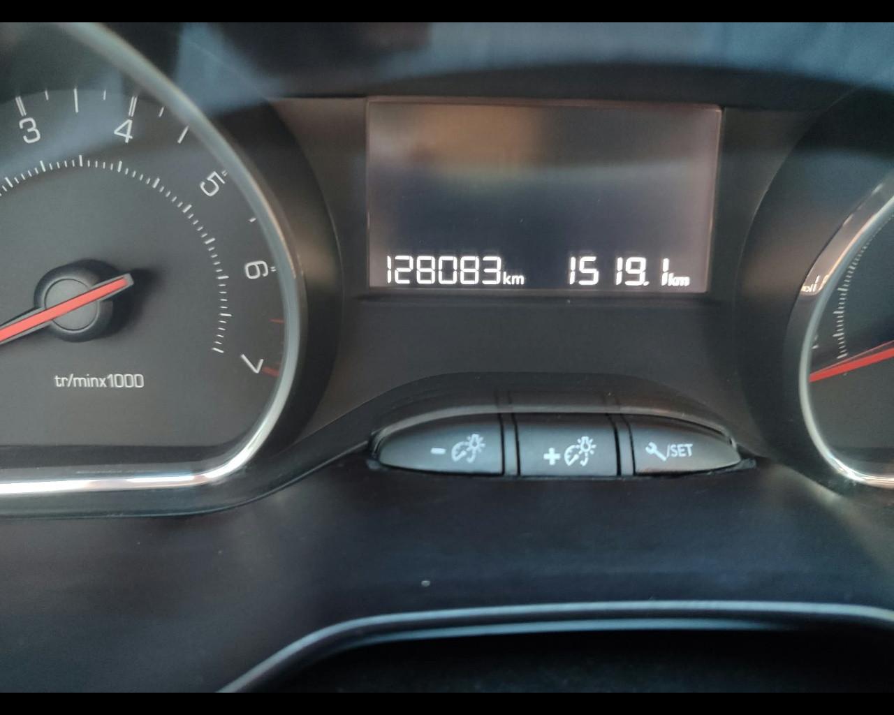 PEUGEOT 208 1° serie - PureTech 82 5 porte Active
