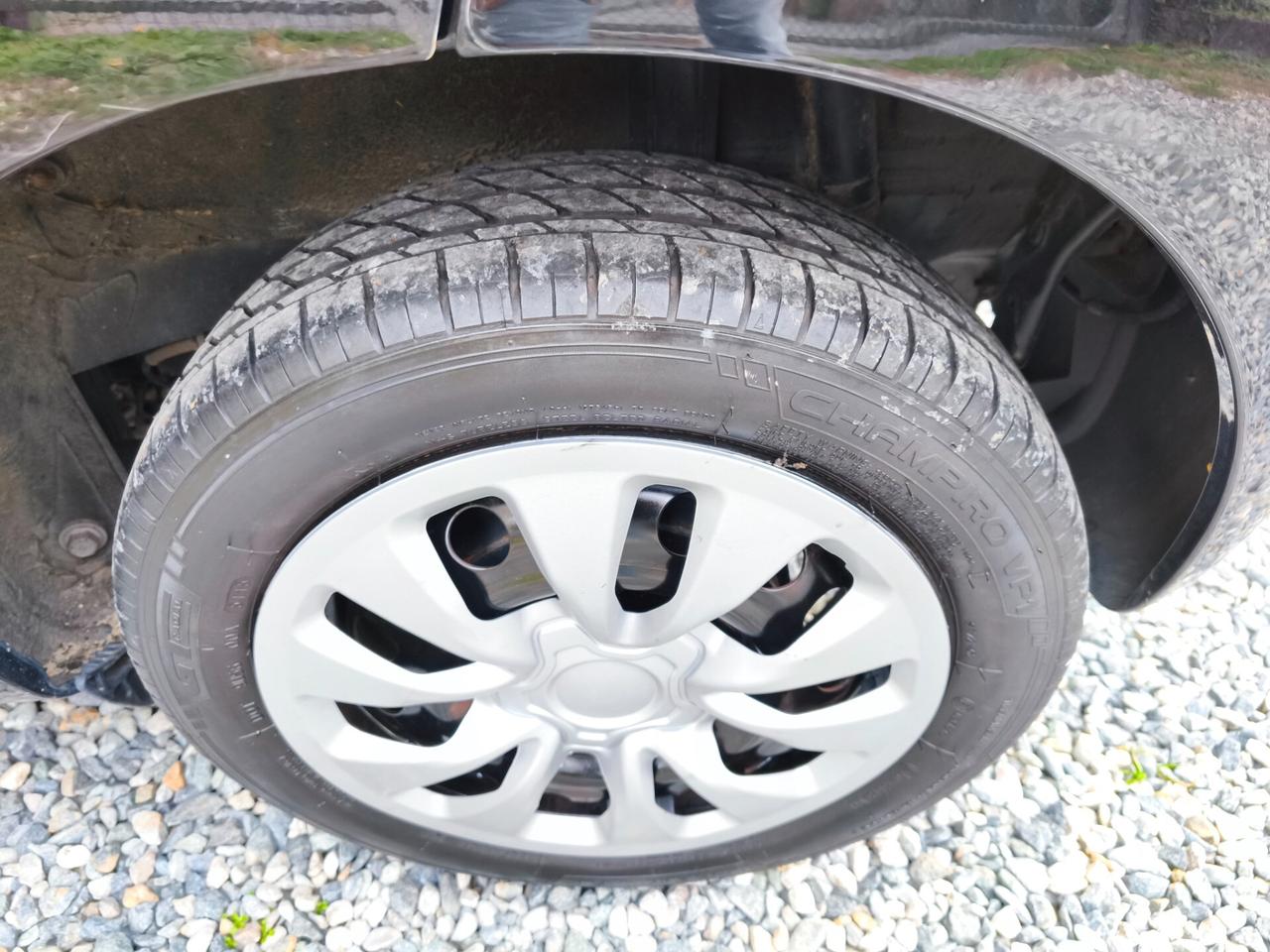 Peugeot 107 1.0 68CV 5p. Sweet Years