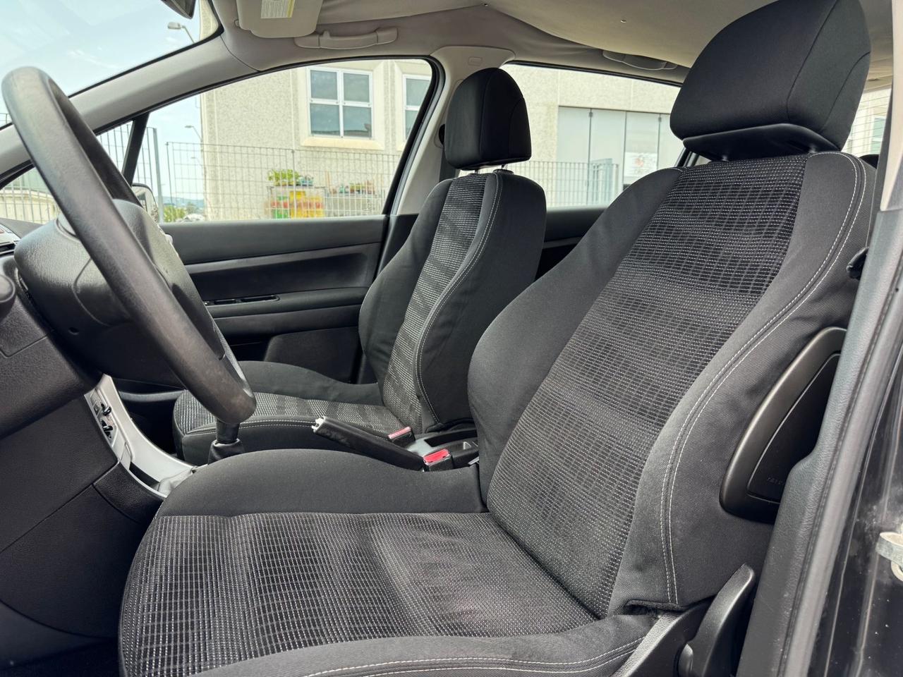 Peugeot 307 1.4 16V 5p. 143000 km