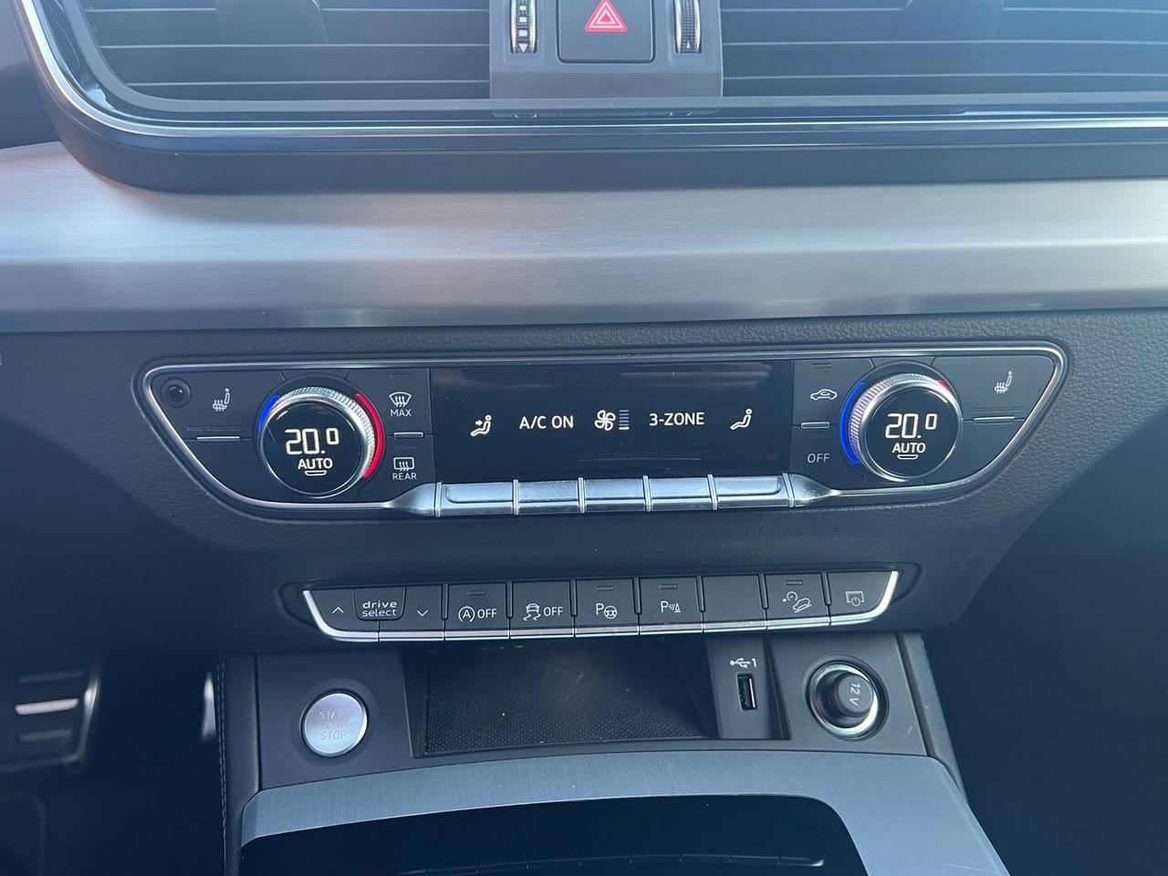 Audi Q5 S Line Plus 2.0 45 TFSI MHEV #9534