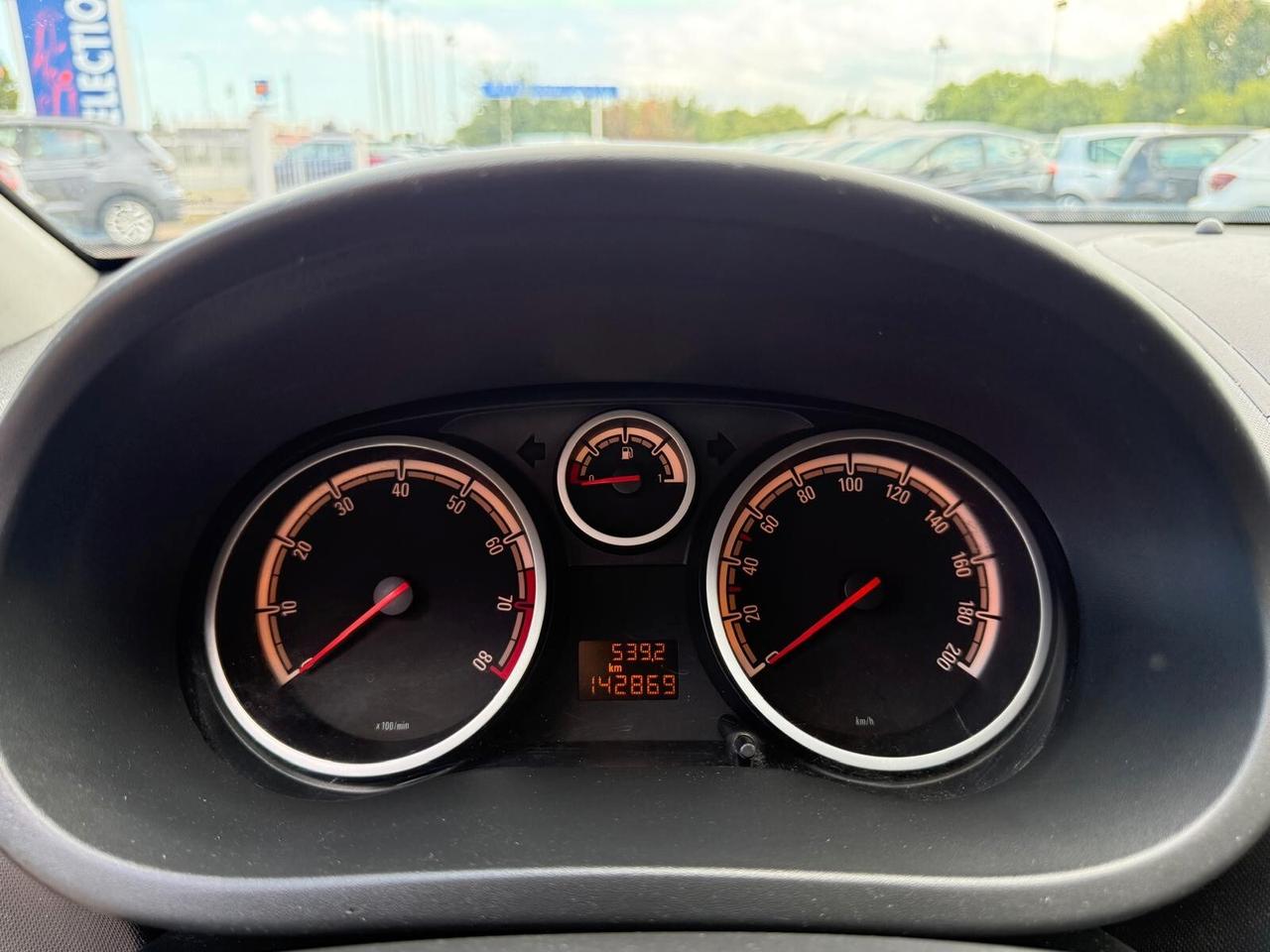 Opel Corsa 1.2 85CV 5 porte GPL-OK NEOPATENTATI