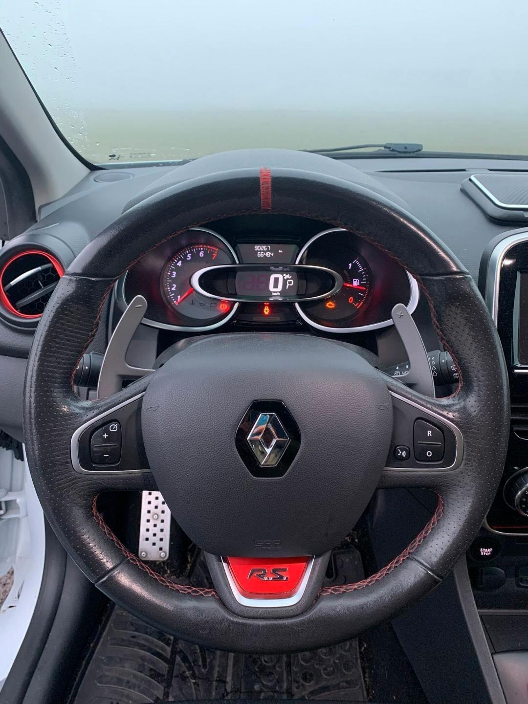 Renault Clio TCe 220CV EDC 5 porte Energy R.S. Trophy
