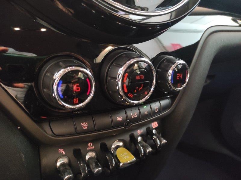 MINI Mini Countrym.(F60) - Mini 1.5 Cooper SE Business Countryman ALL4 Automatica