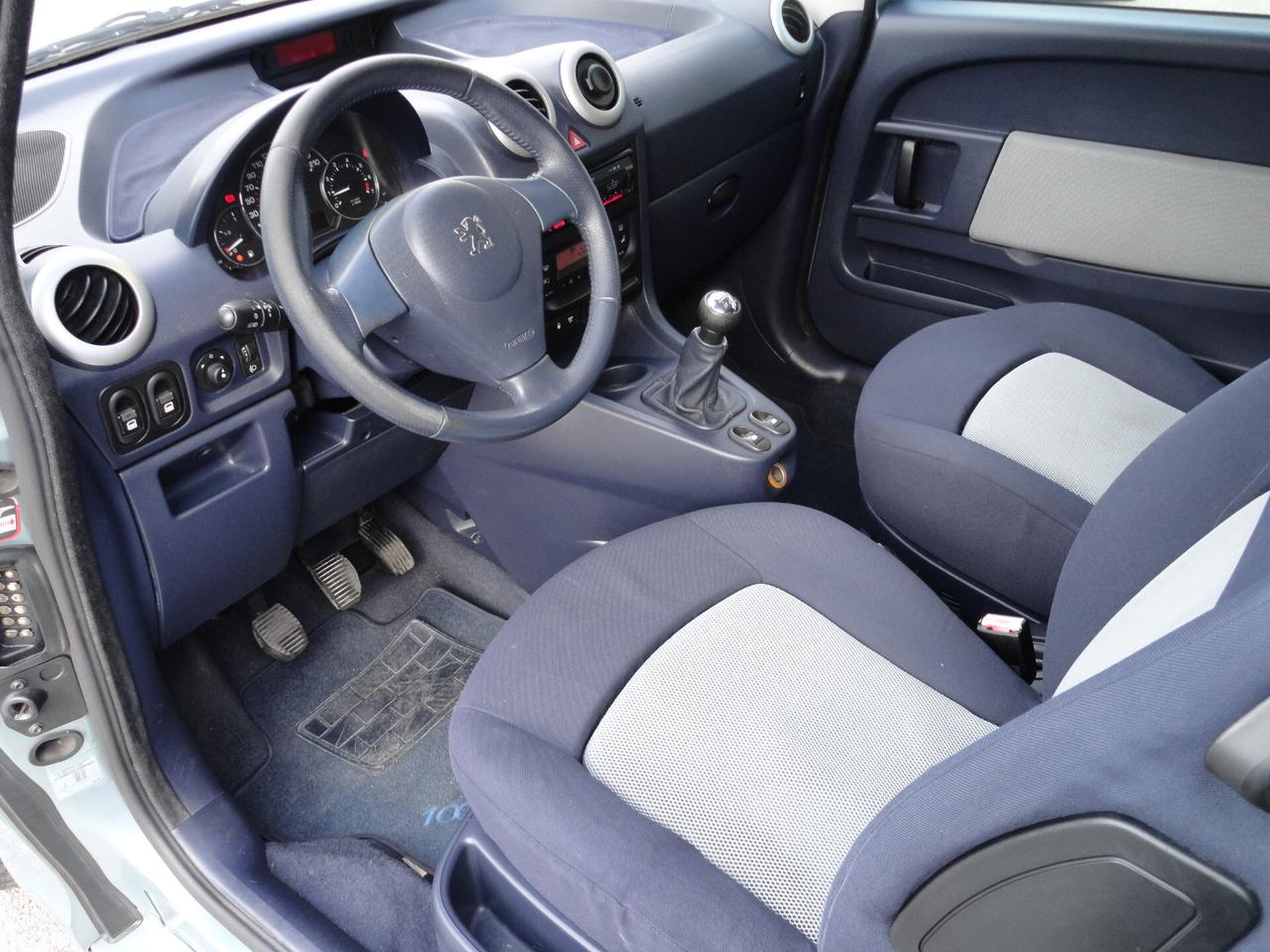Peugeot 1007 1.4 Trendy
