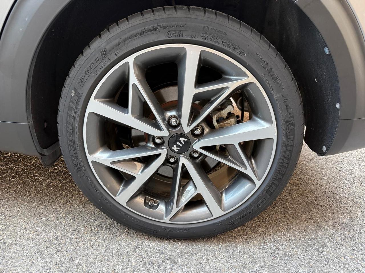 Kia Niro 1.6 GDi DCT HEV STYLE HYBRID AUTOM. *KM 18.000!*