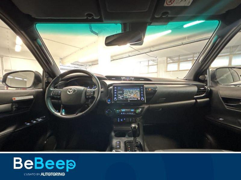 Toyota Hilux 2.8 D DOUBLE CAB INVINCIBLE 4WD AUTO