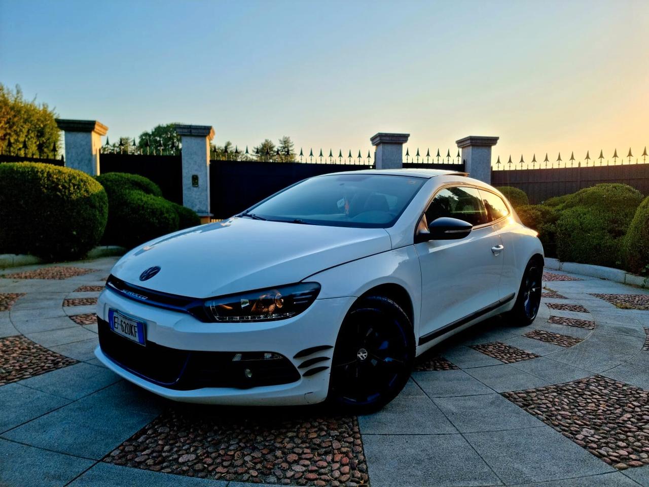 Volkswagen Scirocco 1.4 TSI ADATTA A NEOPATENTATI
