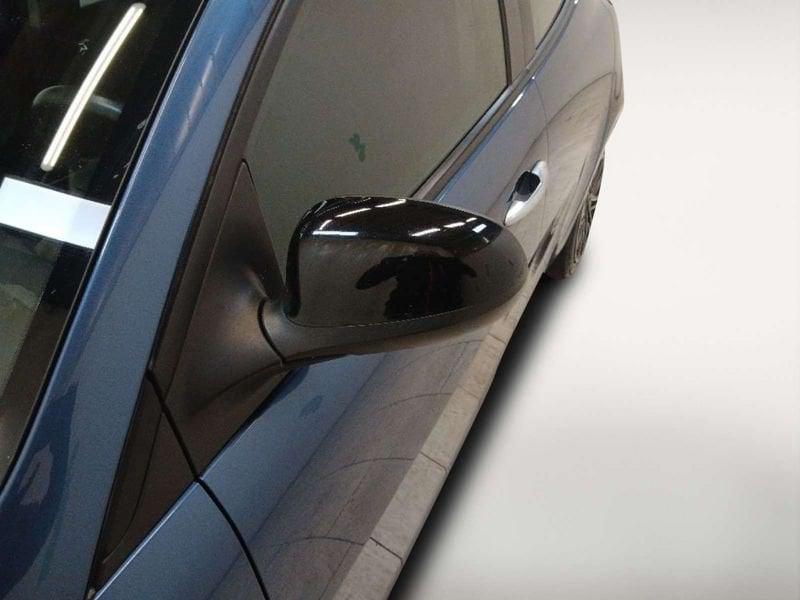 Lancia Ypsilon 1.0 firefly hybrid Gold s&s 70cv