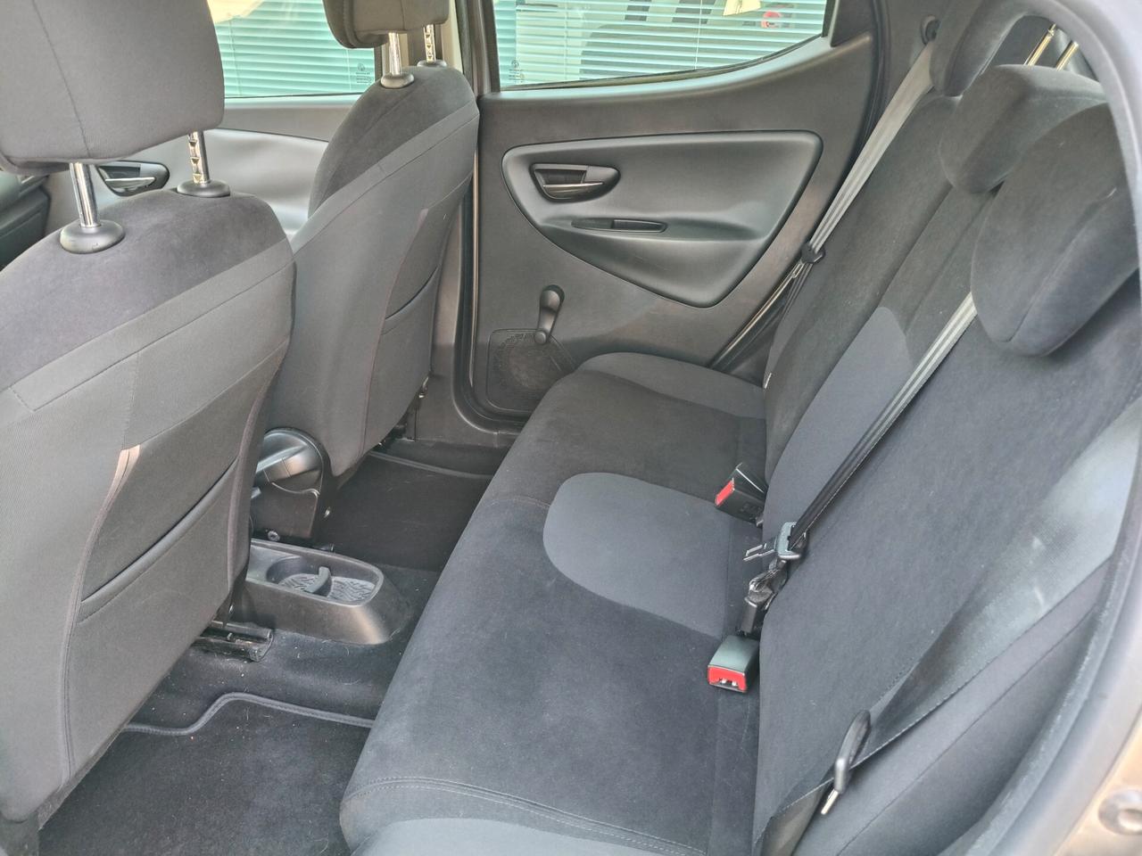 Lancia Ypsilon 1.2 69 CV 5 porte S&S Gold