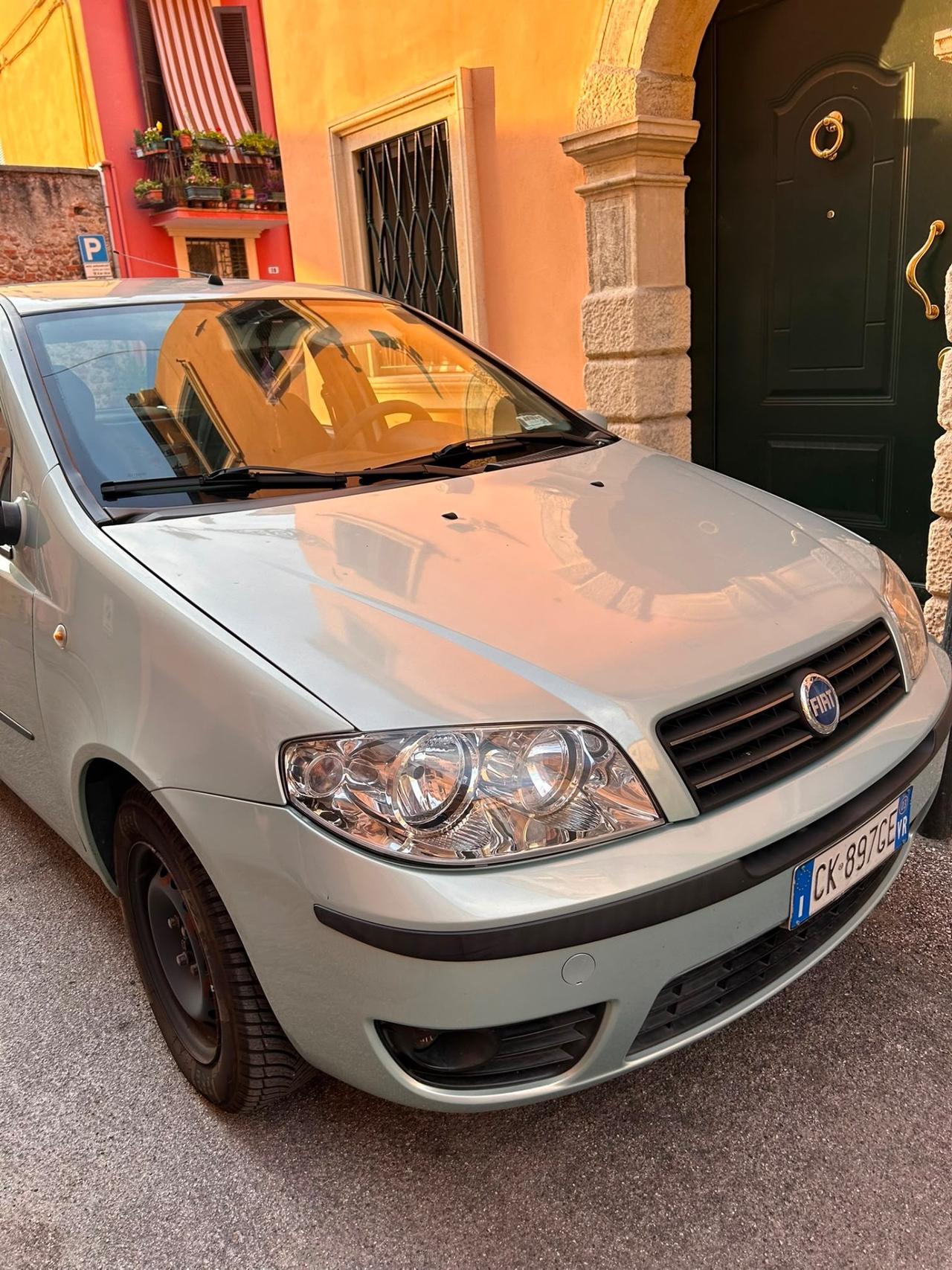 Fiat Punto 1.2i cat 5 porte EL unico proprietario