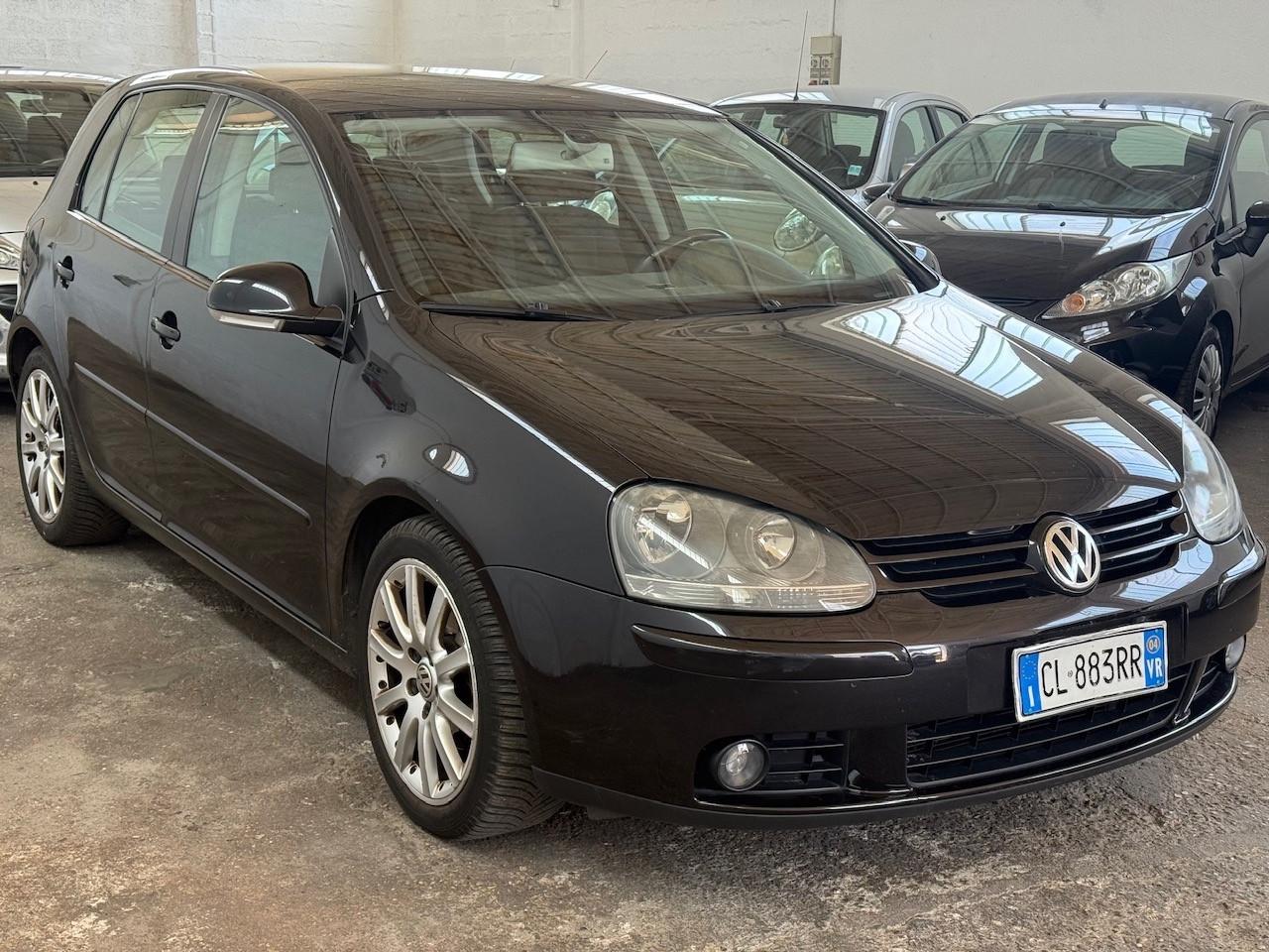 Volkswagen Golf 2.0 16V TDI 5p. Sportline