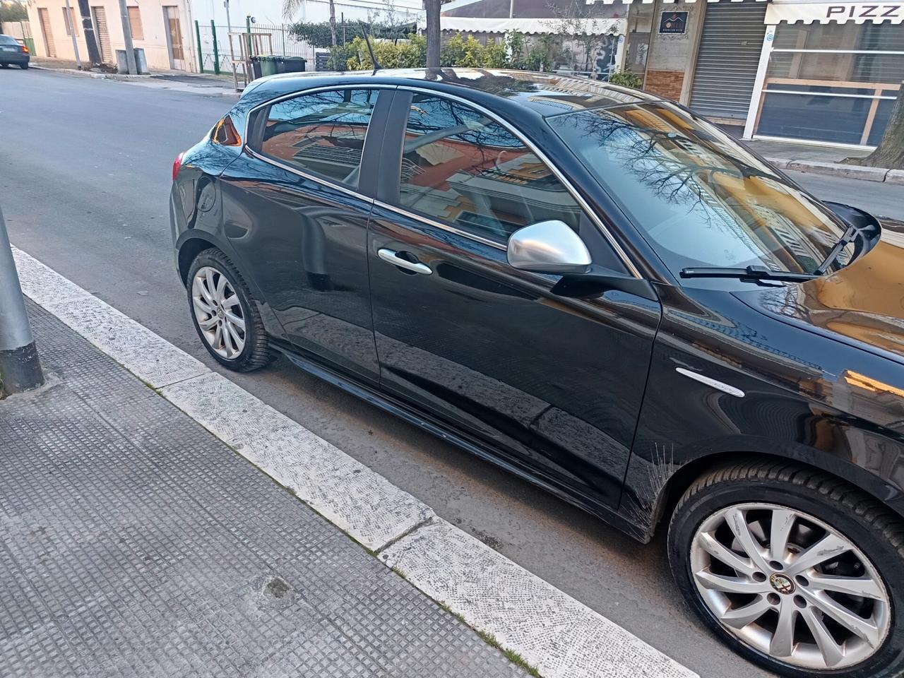 Alfa Romeo Giulietta 2.0 JTDm-2 170 CV Distinctive