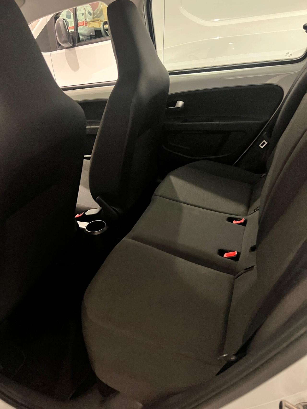 Volkswagen up! 1.0 5p. move