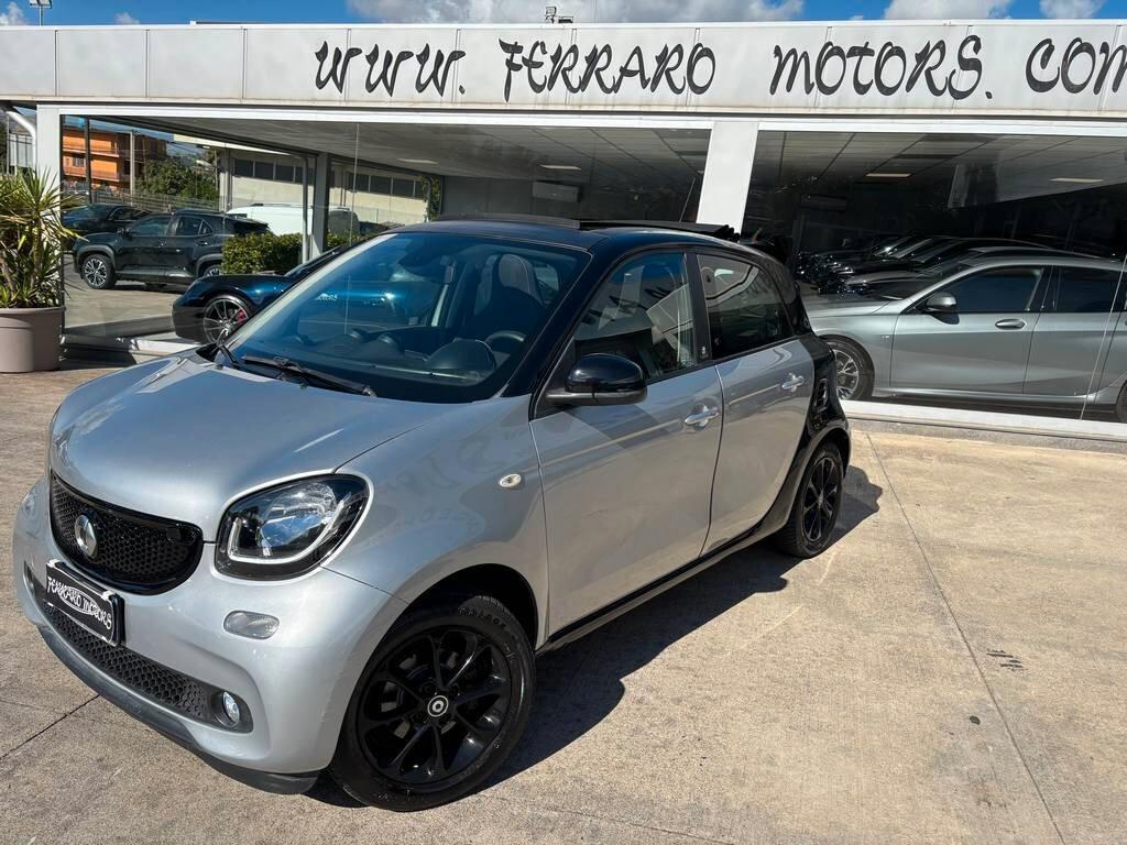 Smart ForFour 70 1.0 Passion 2016/110.000 KM Tua a soli 126 Euro al mese