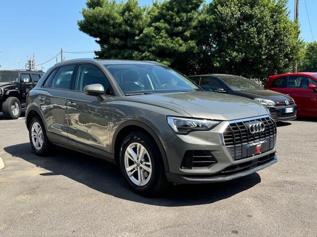 Audi Q3 35 TDI S tronic Business Advanced