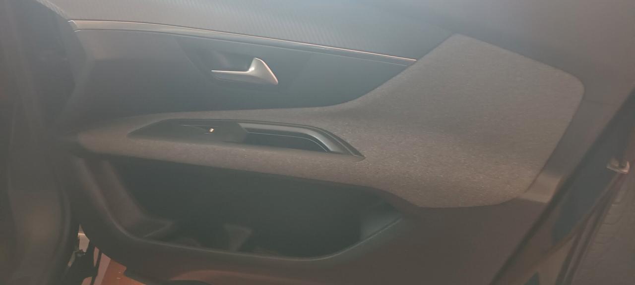 Peugeot 3008 BlueHDi 130 S&S Allure