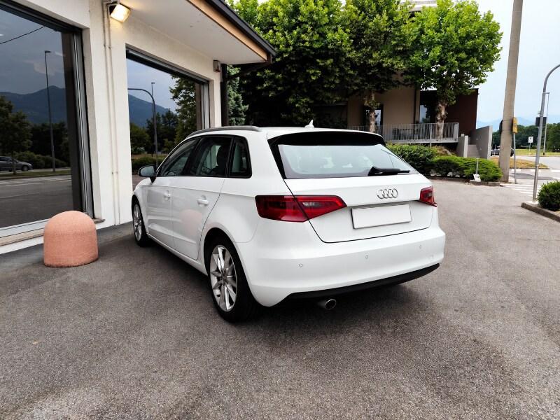AUDI A3 3ª serie A3 SPB 1.6 TDI Ambition