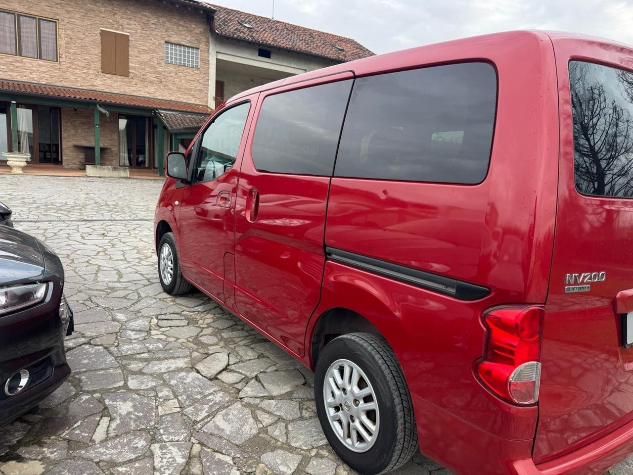 Nissan Evalia 1.5 dCi 8V 90 CV n-tec neopatentati