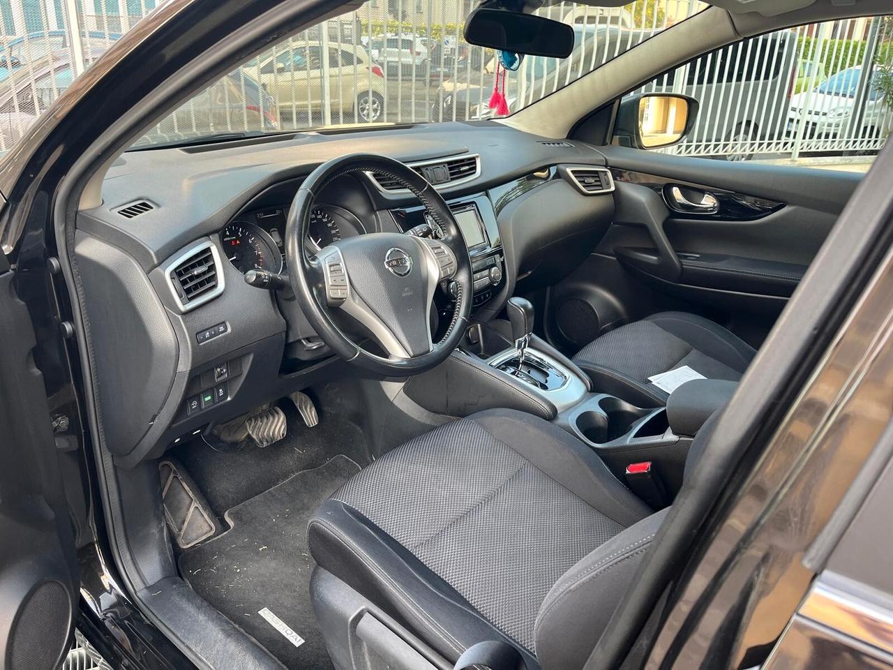 Nissan Qashqai 1.2 Acenta cambio automatico imm. 2017