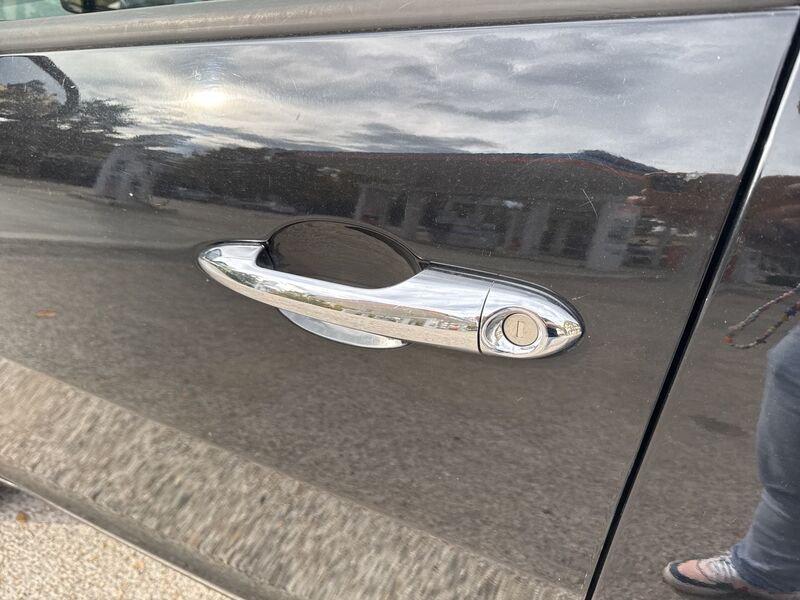 Lancia Ypsilon Ypsilon 1.2 8v Silver s/c.traz.,esp ecochic Gpl 69cv