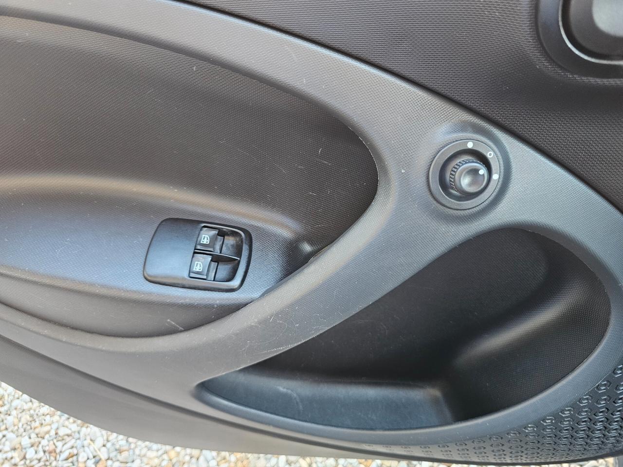 Smart ForFour 70 1.0 twinamic Youngster